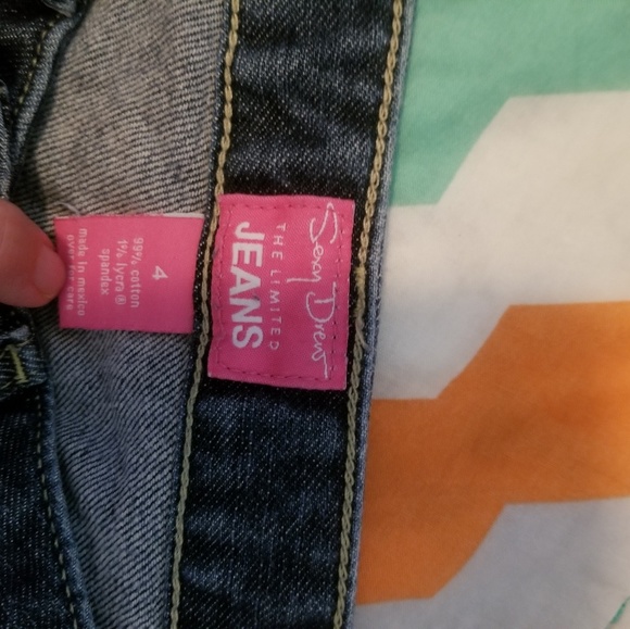 The Limited Capris - Picture 2 of 3